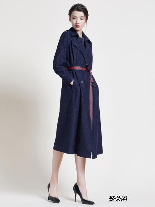 伯柔春夏女裝庫存清倉 品牌折扣批發(fā)助力服飾零售新風(fēng)尚